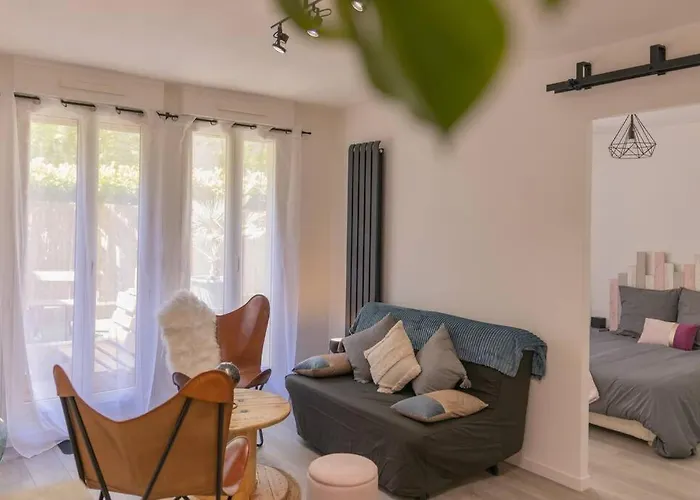 Superbe Plein Centre Avec Parking & Jardin * Metz